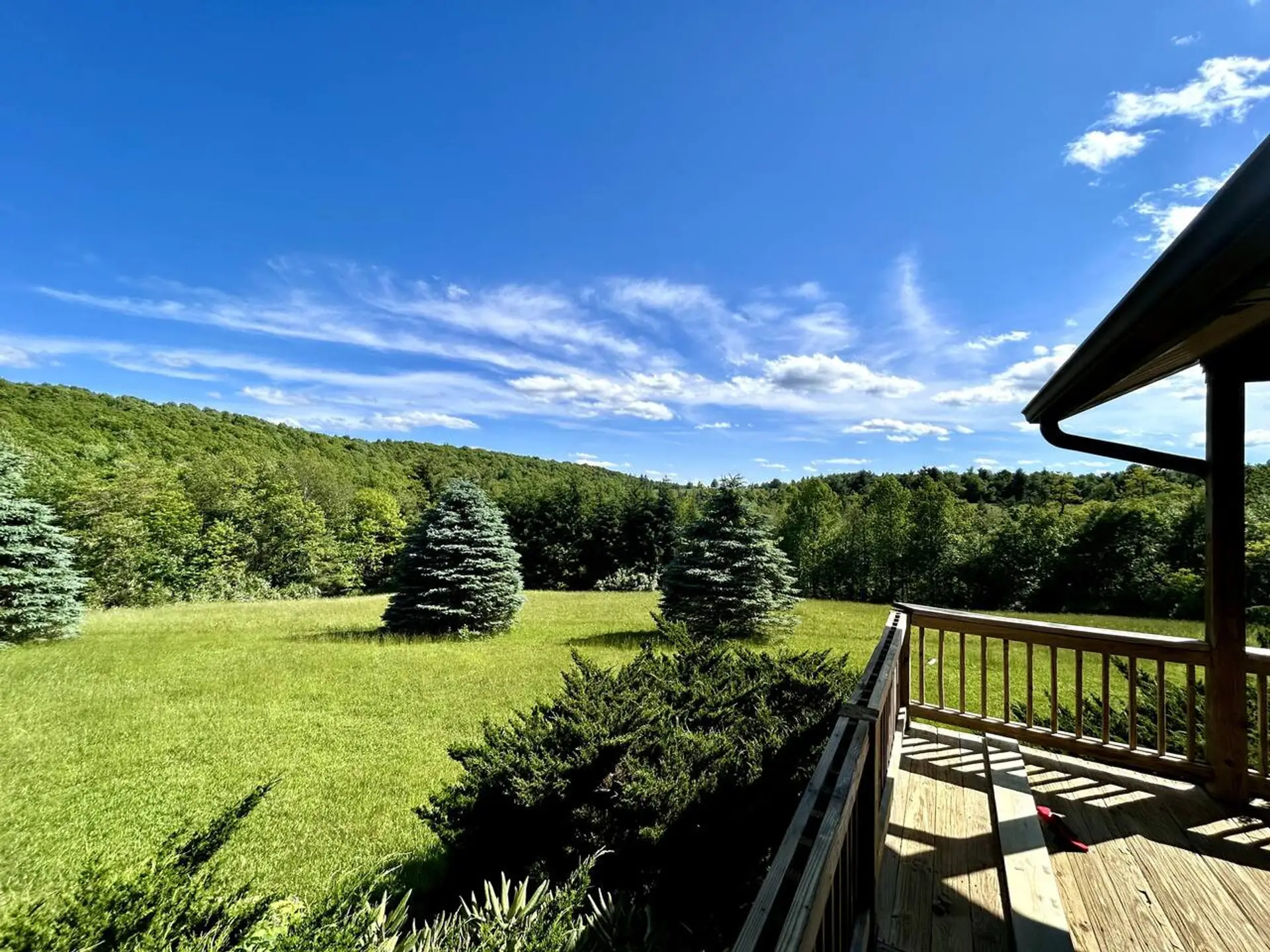 Bison Cabin Exterior 3